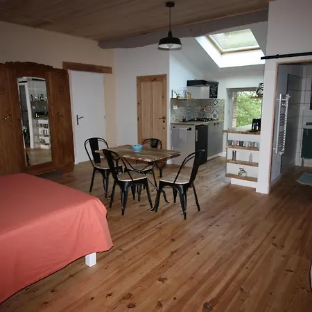 Le De Jacobiel Apartment *